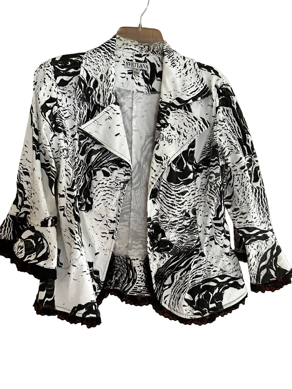 Black & White Printed Women's Blazer